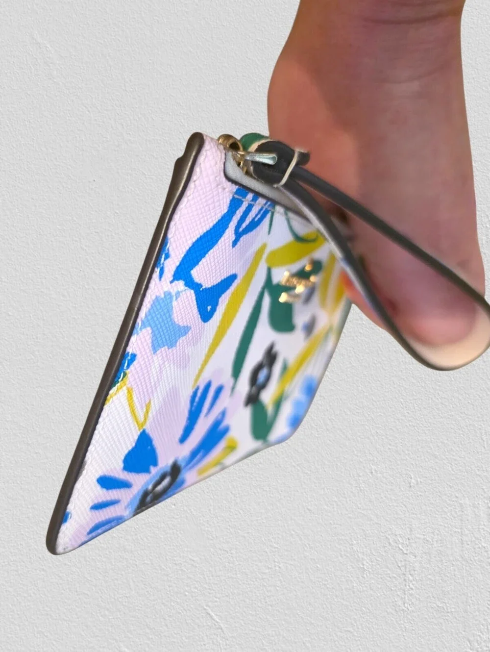 Kate Spade Floral Wristlet Wallet Pink Blue Yellow Flowers